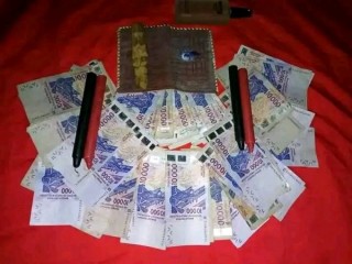 LE VRAI ET PUISSANT MARABOUT DU  VRAI PORTEFEUILLE MAGIQUE EN EURO ET EN DOLLARS;+229 01 46 94 65 21 VRAI PORTEFEUILLE MAGIQUE D'ARGENT